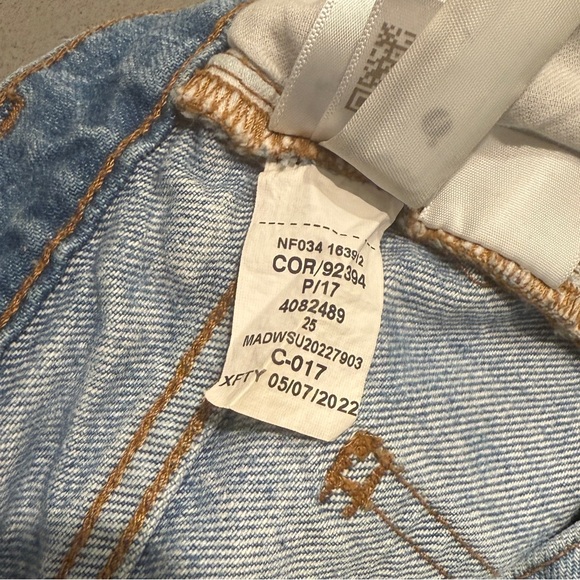 Madewell Light Wash Relaxed Denim Women's Shorts Size 25 - Picture 7 of 8